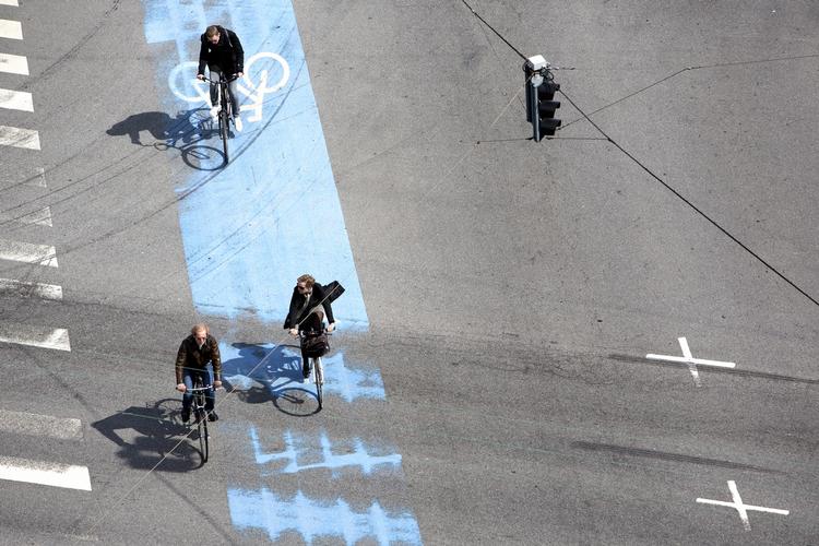 truet. Vi cykler stadig meget i storbyerne, men ny rappport konkluderer, at etablering af store handelscentre svækker cyklismen. 