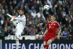 selvros. Sergio Ramos (tv) og Real Madrid stod imod Bayern Münchens belejring og scorede det ene mål, der gav dem et vigtigt udgangspunkt før returkampen. 