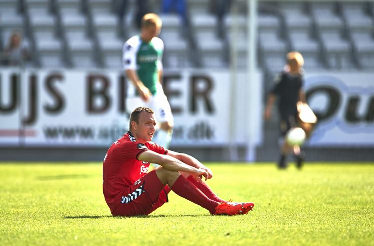 mentalt. AGF'erne hang forståeligt nok med hovedet efter nederlaget på 3-0 i bundgyseren mod Viborg. 