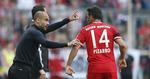 statistisk. Pep Guardiola (tv) og Bayern plejer normalt at have et godt tag på Real Madrid. 