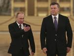 AFSAT. Præsident Viktor Janukovitj flygtede til Rusland og hans støtte, præsident Vladimir Putin, da han ikke kunne nedkæmpe de folkelige protester mod hans regime i Kijev. 