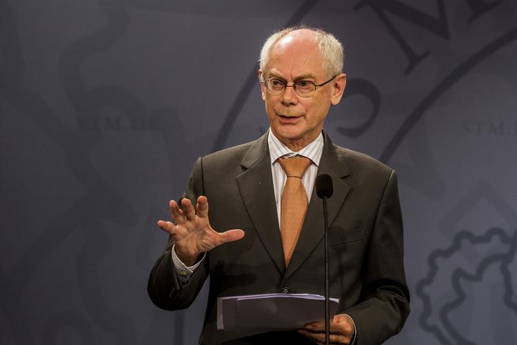 Valgkamp. I sit første interview med et nordisk medie appellerer EU's præsident Herman Van Rompuy til Europas politikere om at væren om EU-projektet og ikke falde for populisme før valget til Europaparlamentet. 