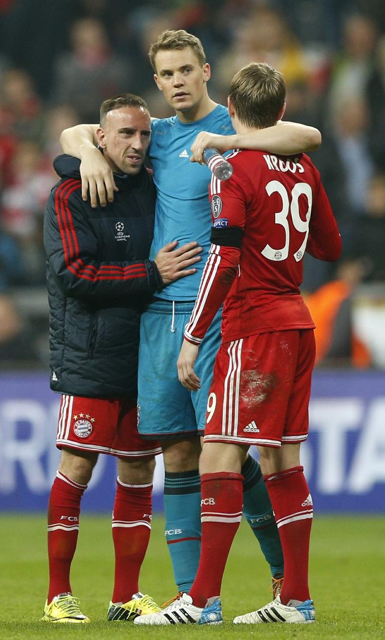 Detroniseret. Ribery, Neuer og Kroos kan nu koncentrere sig om den tyske pokalfinale mod Dortmund i midten af maj. 