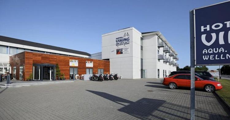 Skatkammer. I Sæby ligger et imponerende spa- og wellnesscenter, og vinkælderen er mindst lige så imponerende. 
