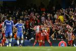finaleklar. Atletico pressede et skrøbeligt Chelsea-hold til fejl i defensiven på en stor spansk aften. 