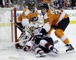 Med. Oliver Lauridsen (th) bliver formentlig meldt klar til VM, hvor Danmark må undvære Frans Nielsen, der ikke har fået tilladelse af NY Islanders, som hellere ser at danskeren holder sig i ro. 
