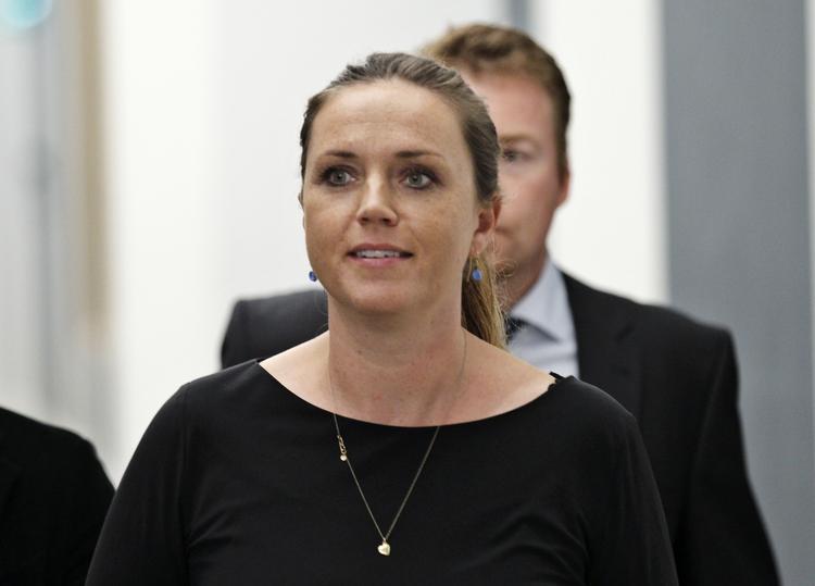 Kulegravning. Justitsminister Karen Hækkerup (S) vil nu kortlægge sikkerheden om danskernes betalingsoplysninger i kølvandet på Se og Hør-skandalen 