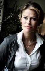 Medier. Rigmor Zobel er blandt de kendte danskere, der angiveligt har fået overvåget deres kredtkort ulovligt af Se og Hør. 