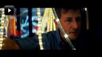 SNIGPREMIERE. Jens Albinus spiller hovedrollen i videoen til Nik &amp; Jay-sangen 'Novembervej'. 