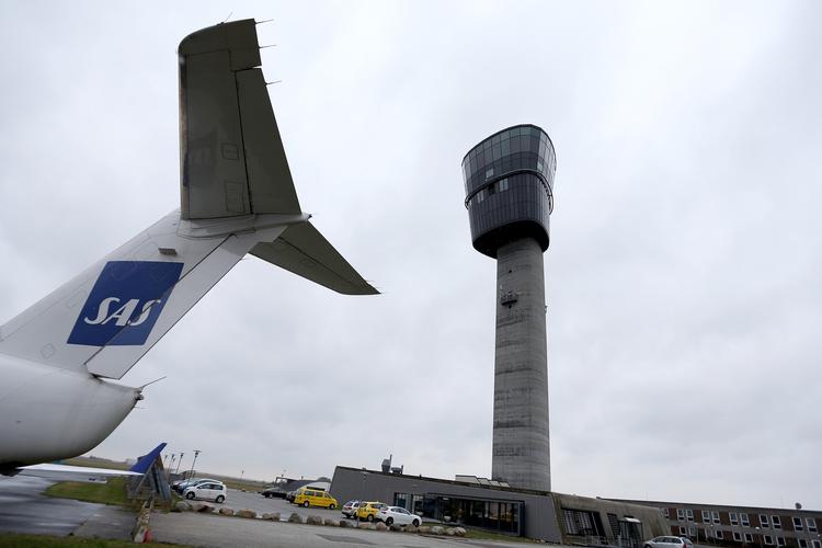 Ifølge TV2 betalte Se og Hør en ansat i SAS for oplysninger om prinsesse Joachim og prinsesse Maries rejse til Canada. 