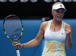 french. Caroline Wozniacki var inde i en god stime, før en knæskade har tvunget danskeren til at holde en ufrivillig pause. 