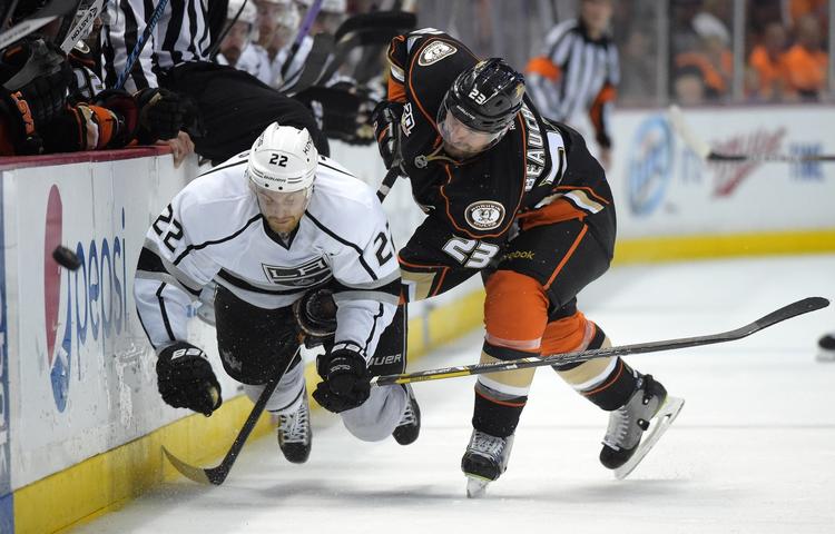 2-0. Anaheim Ducks er kommet skidt fra start i de to første playoffkampe mod Los Angeles Kings. 
