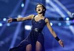 Sangkonkurrence. Ukraines Mary Yaremchuk øver sit nummer 'Tick-Tock' til generalprøverne på melodigrandprixet, der har overskredet budgettet. 