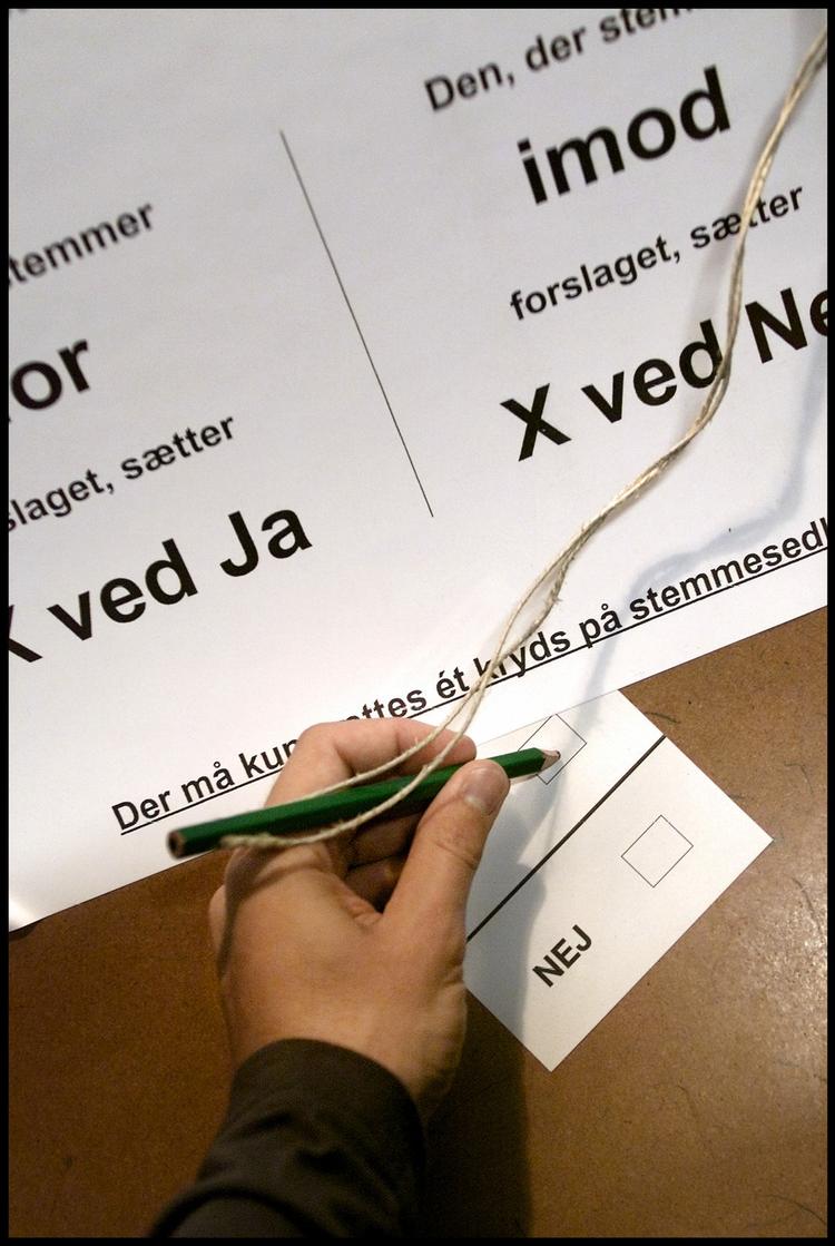 valg. Mange danske vælgere vil have svært ved at gennemskue fordele og ulemper ved det europæiske patentforslag, som forekommer dem at være et kompliceret emne om teknikaliteter. Men det er et demokratisk problem, skriver debattør. 