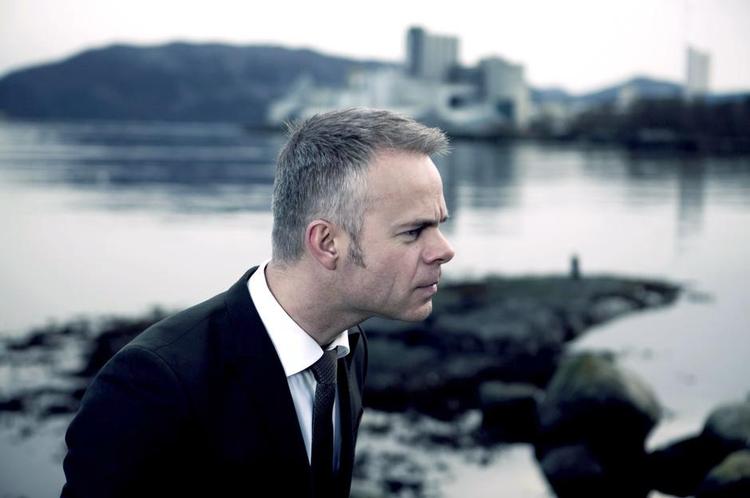 miljønæse. Tore Renberg er selv fra Stavanger og snuser hjemmevant rundt i miljøer og sociolekter. PR-Foto: Arne Bru Haug. 