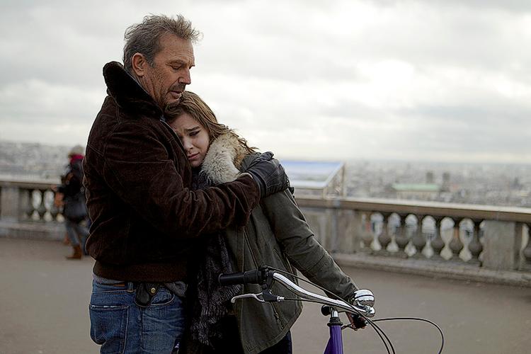 Agentfar. Kevin Costner i rollen som dødssyg CIA-agent og far til en teenagedatter. Foto: Scanbox 