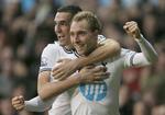 slang. Christian Eriksen kan heldigvis lade bolden tale på banen, for danskeren skal lige have fat i alle de nye slang-udtryk i omklædningsrummet i London. 