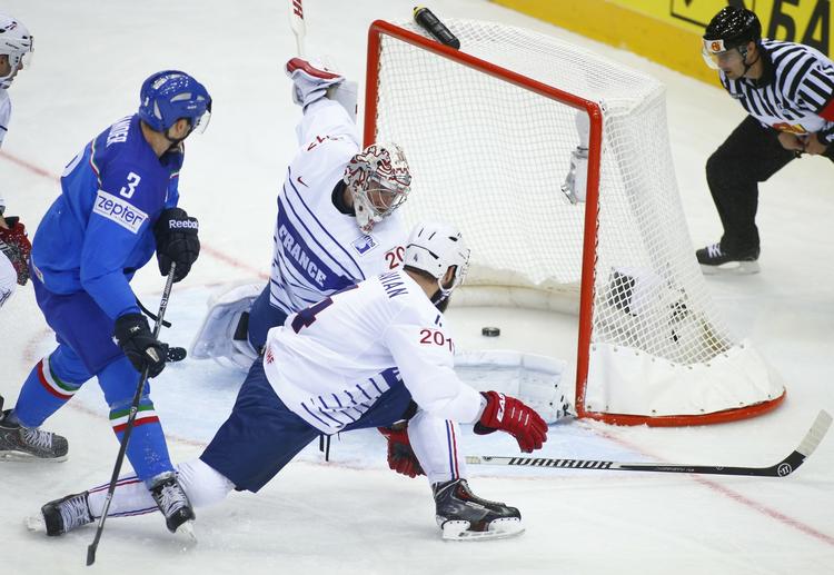 1-0. Italiens første mål mod Frankrig blev scoret af Markus Grander. 