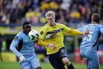 MÅLSCORER. Efter et frispark fra Ferhan Hasani sparkede Simon Makienok 1-1-målet i kassen. 
