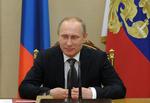 Ukraine. Ruslands præsident Vladimir Putin ved et møde i sit sikkerhedsråd. 