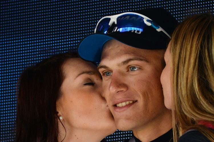 sprint. Marcel Kittel må være vant til opmærksomheden på toppen af podiet. Tyskeren er da også favorit til endnu en sejr i Giroen i dag. 