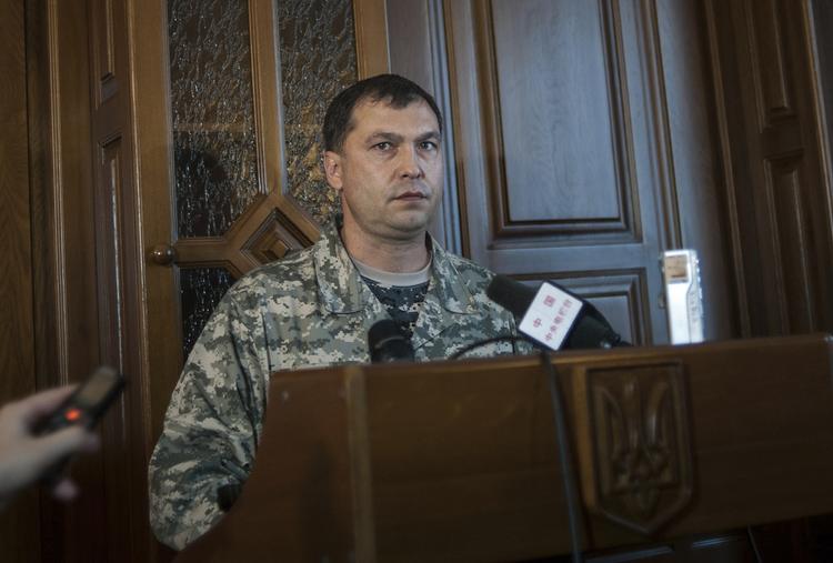 Attantat. Selvudnævnt guvenør i den ukrainske region Luhansk, Valerij Bolotov, er blevet skudt. Her er han på et pressemøde for tre dage siden. 