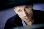 Ballade. Tv-vært Adam Holm kom sidste år i ballade på DR efter at have skrevet et religionskritisk kronik i Politiken. 