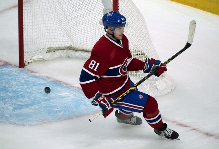 slutspil. Lars Eller scorer for Montreal Canadiens i et tomt mål i slutningen af opgøret, da Boston Bruins satsede alt på at udligne. 