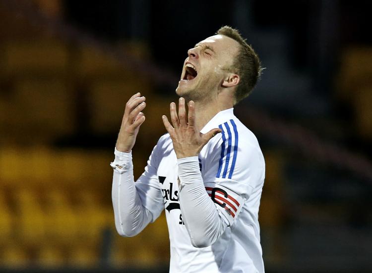 SKIFTER. Efter 18 år i dansk, tysk og engelsk fodbold skal Lars Jacobsen nu til Frankrig. 