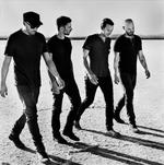 Ørkenterapi. Med epicenter i Chris Martins nylige skilsmisse har Coldplay skabt et overraskende dæmpet album. Det klæder dem, men noget skælvende værk bliver det aldrig. 