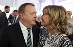Partipenge. Lars Løkke Rasmussen med konen Solrun til Løkkes fødselsdagsreception i torsdags. Venstre betalte rejser til Mallorca for Lars Løkke Rasmussens kone og søn. Venstres forretningsudvalg mødes tirsdag, hvor bilagssagerne er på dagsordenen. 