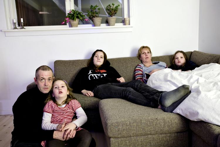 prishop. Hvis kunderne hos TDC og YouSee ikke melder sig til selskabernes digitale post, koster det dem 29 kroner om måneden. Det dobbelte, hvis man er både YouSee- og TDC-kunde. 