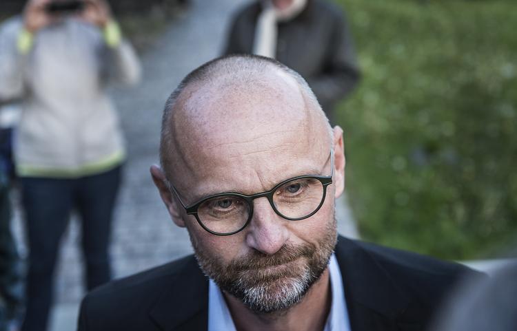 STILHED. Tidligere chefredaktør Henrik Qvortrup har endnu ikke hørt fra politiet. 