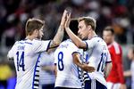MÅLSCORERNE. De tidligere klubkammerater i Ajax, Lasse Schöne og Christian Eriksen, scorede Danmarks mål mod Ungarn. 