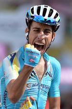 Vinder. Den 23-årige italiener Fabio Aru (Astana) skilte sig ud som manden, der i den skrappe, afsluttende fase havde det suverænt største overskud. 