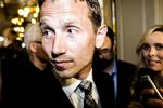 efterspil? Næstformand Kristian Jensen fastslår nu, at han ikke har planer om at udfordre Lars Løkke Rasmussens formandskab efter nederlaget til EP-valget. 