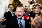 PENGE. Lars Løkke Rasmussen afviser, at han er afhænging af andres penge. 