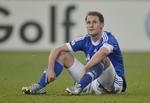 Medpassager. Hverken Benedikt Höwedes (billedet), holdkammeraten Julian Draxler eller de to motorsportsstjerner kom noget til i forbindelse med uheldet. 