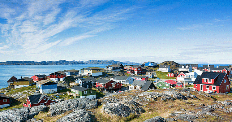 Nuuk. Fra næste uge bliver der endnu bedre transportmuligheder for rejsende til Grønland, når et nyt flyselskab begynder at flyve til øen. 