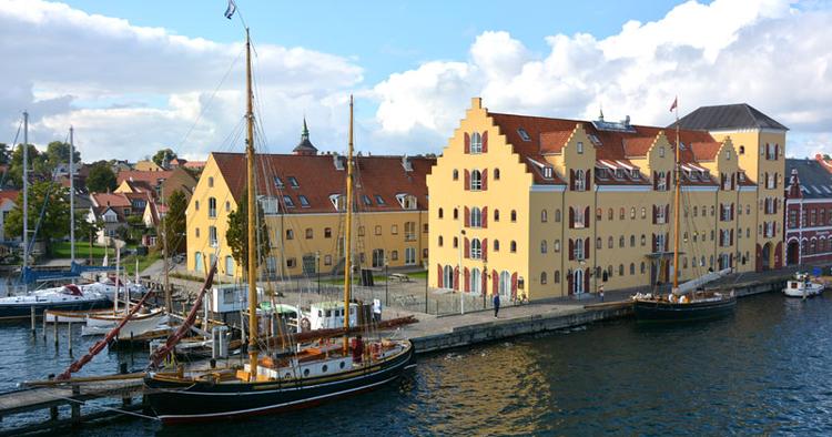 Turistdestination. Svendborg er bladt 20 udvalgte steder, som får hjælp til at løfte kvalitetsniveauet og vende negativ turistkurve. 