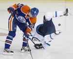 FORTID. Efter NHL-kampe for Dallas Stars og Edmonton Oilers forlader Philip Larsen den nordamerikanske liga. 
