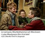 Punk. De tre piger Hedvig, Bobo og Klara spiller hård punk og er i hvert fald ikke noget pigeband. De er et band. Og de er de bedste uanset, hvad andre skulle mene.