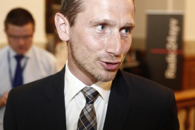 Reaktion. Kristian Jensen erkender, at dagens kritik fra to nordsjællandske V-folk er »meget markant«. 