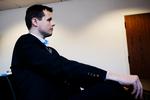 Slut. Herning-borgmester Lars Krarup vil have stoppet borgerkrigen i Venstre. Selv støtter han Løkke Rasmussen fuldtonet. 