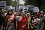 Vrede. Sagen om den dobbelte voldtægt har udløst nye store protester i Indien. 
