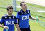 KONKURRENTER. Udtagelsen af den endelig VM-trup sendte Antonio Cassano (th.) til Brasilien og Giuseppe Rossi (tv.) hjem. 