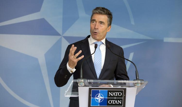 Opråb. »Hvad vi har set i Ukraine bør vække os, og politiske ledere - især i Europa - bør genoverveje deres forsvarsbudgetter», siger Natos chef Anders Fogh Rasmussen. 