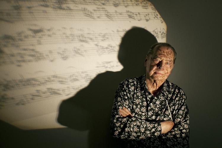 Sygdom. Maestro Rafael Frühbeck de Burgos har måttet træffe et svært valg. 