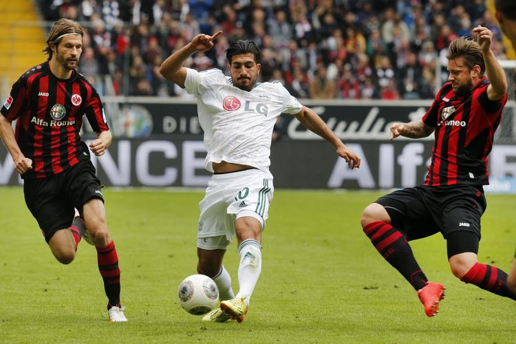 EFTERTRAGTET. I en alder af 20 år har Emre Can (i midten) allerede været i Bayern München og Bayer Leverkusen og er nu blevet købt af Liverpool. 