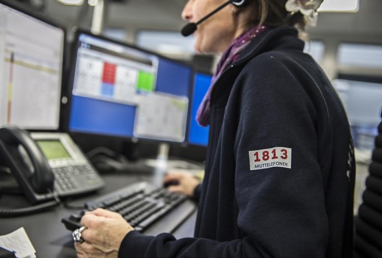 Hjælp. Når borgere i Region Hovedstaden ringer 1813, bliver opkaldet besvaret af sygeplejersker ansat på telefoncentralen i Ballerup. (arkivfoto) 